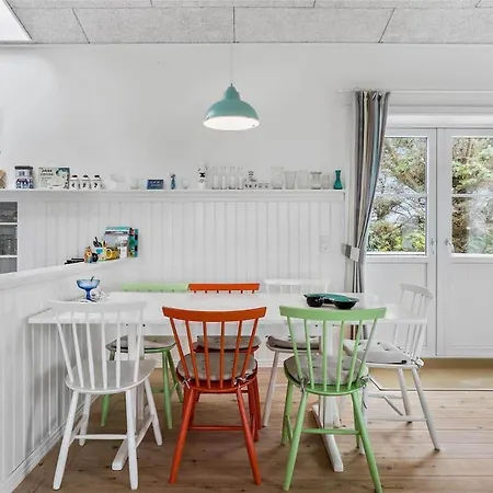 Ln1798-hjorring-novembervej-10 別荘 イェリング